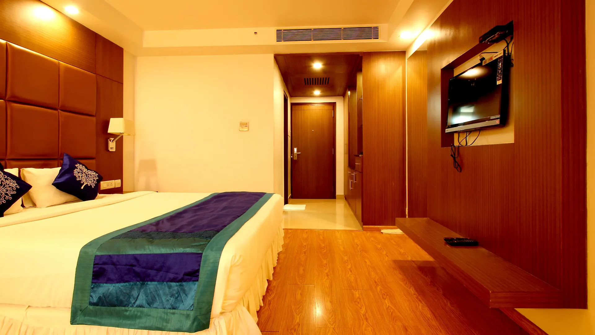 *** Hotel Oyo Elite Mysore India